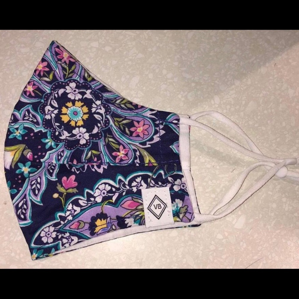 NIB VB French Paisley Pleated Face Mask